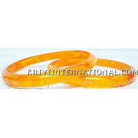 KKLKKN058 A pair of acrylic bangles with water effect