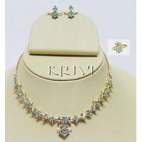 KNKRLL031 Classy Fashion Jewelry Necklace Set