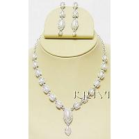 KNKSKM027 Unique & Fine Quality Pearl Necklace Set
