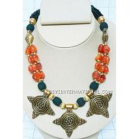 KNKTKOA20 Amazing Design Glass Beads Necklace