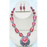 KNKTKOA22 Costume Jewelry Glass Beads Necklace