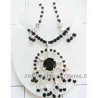 KNKTKQA40 Elegant Indian Jewelry Necklace Set