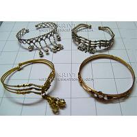 KWKQKT010 Royal Cut Export Quality Fashionable Bracelets